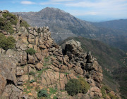 Espolón de rocas peridotitas (Francisco J. Vázquez)